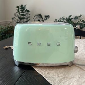 SMEG toaster